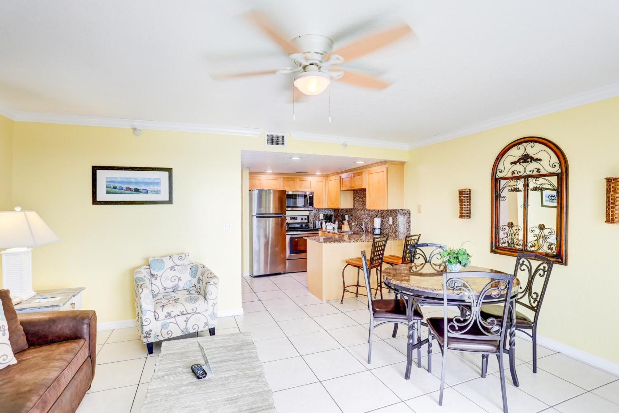 South Beach Condo Hotel By Travel Resort Services, Inc. St. Pete Beach Exterior foto
