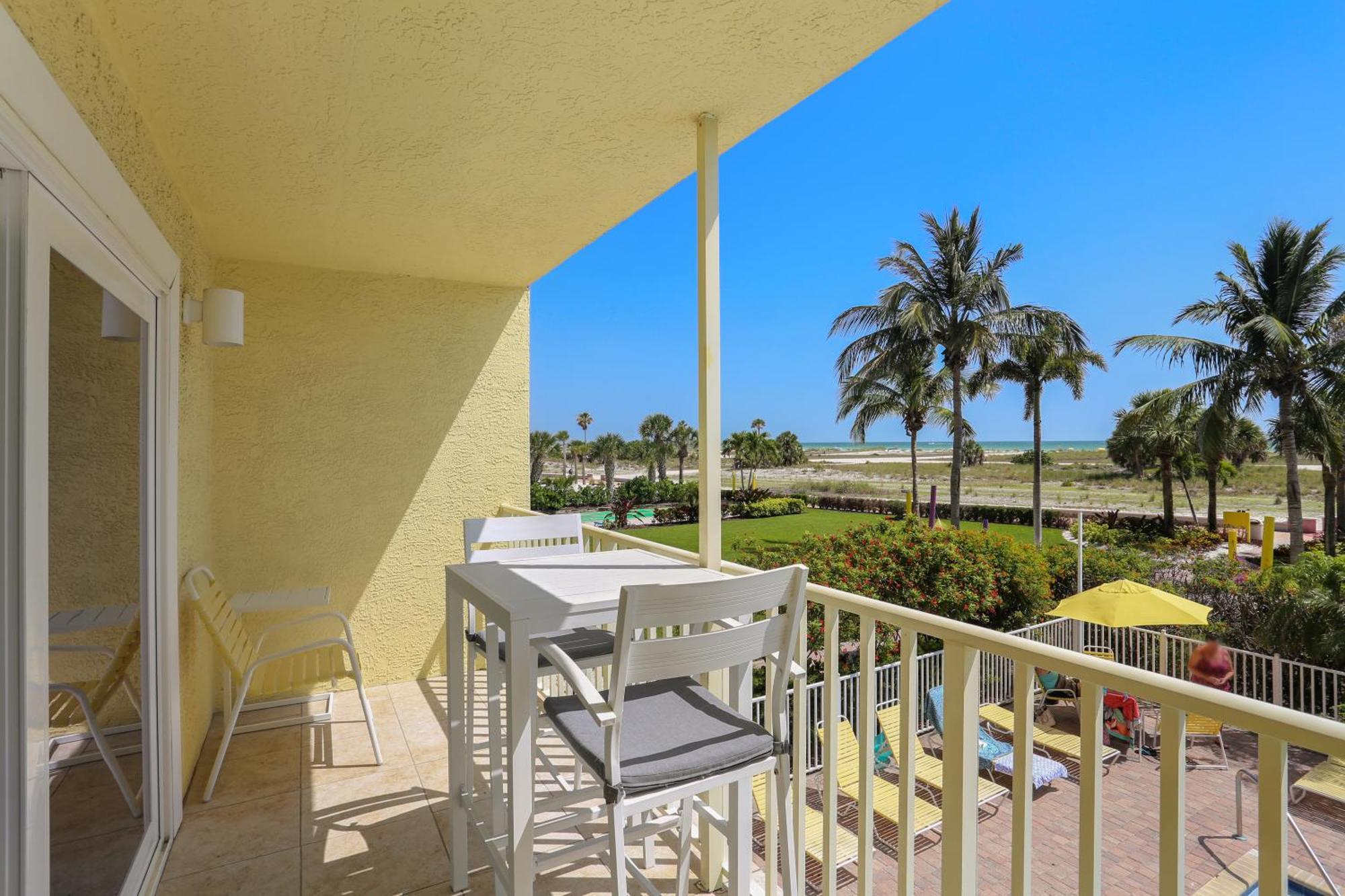 South Beach Condo Hotel By Travel Resort Services, Inc. St. Pete Beach Exterior foto